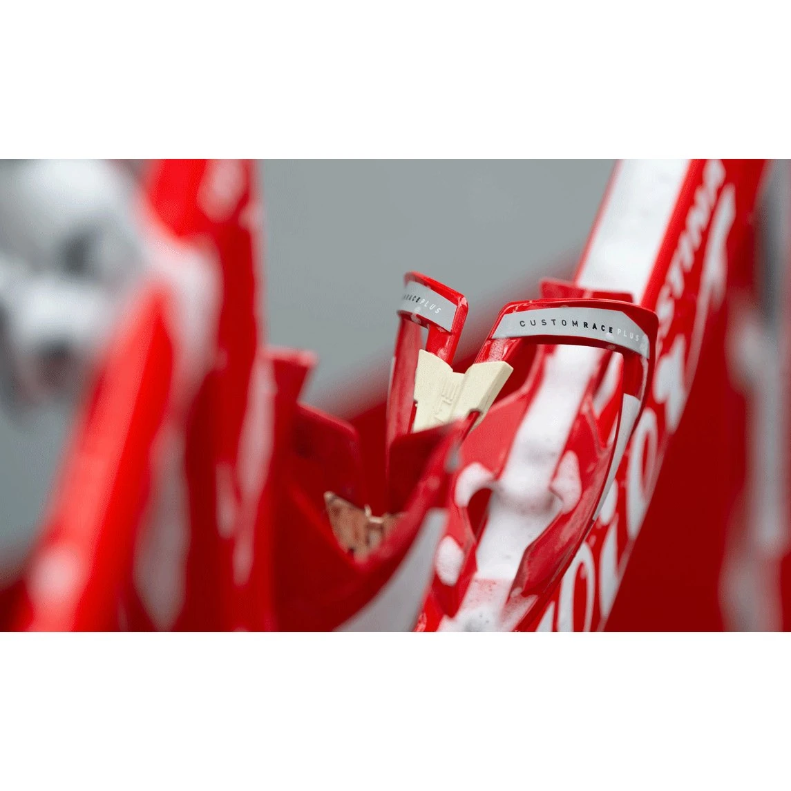 Elite Custom Race Plus Bottle Cage - Black Glossy/blue Graphic 6 Elite Custom Race Plus Bottle Cage - Black Glossy/blue Graphic - Afbeelding 6