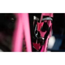 Elite Custom Race Plus Bottle Cage - Black Glossy/blue Graphic 22 Elite Custom Race Plus Bottle Cage - Black Glossy/blue Graphic -Fiets Verkoop 358349 09 d 770831