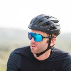 BBB Cycling Chester BSG-69 Bril - Mat Wit | Smoke Flash Mirror -Fiets Verkoop bbb chester sport glasses 1 1246660