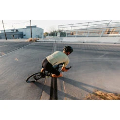 ENVE SES 4.5 Wielset - 28" | Carbon | Hookless | Centerlock - 12x100mm | 12x142mm - HG L -Fiets Verkoop enve ses 4 5 carbon wheelset mounted corner 1481913