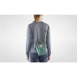 FJÄLLRÄVEN Fjällräven Kånken Sling Schoudertas 2.5L - Pink -Fiets Verkoop fjaellraeven kanken sling bag clay 10 1025560