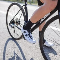 GripGrab Lightweight SL Sokken - Black -Fiets Verkoop gripgrab lightweight sl socks black 3 1199181