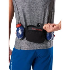Nathan Sports TrailMix Plus 3.0 Drinkriem - Black/Ribbon Red -Fiets Verkoop nathan sports trailmix plus 3 0 hydration belt black ribbon red 4 1438881