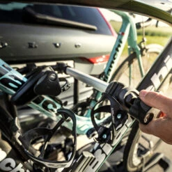 Thule EasyFold XT 2 Bike Rack For Two Bikes 13pin FIX4BIKE - Aluminium -Fiets Verkoop thule easyfold xt 2 bike rack for two bikes 13pin fix4bike aluminium 13 1284743