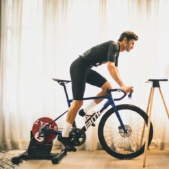 ZYCLE Smart ZDrive - Hometrainer - Zwart/rood 9 ZYCLE Smart ZDrive - Hometrainer - Zwart/rood -Fiets Verkoop zycle smart drive 1 1347208